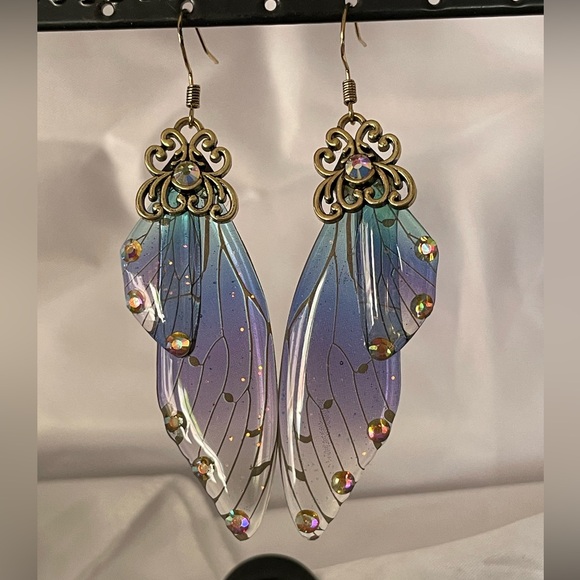 Beautiful Fairy Wing Earrings - Picture 1 of 5